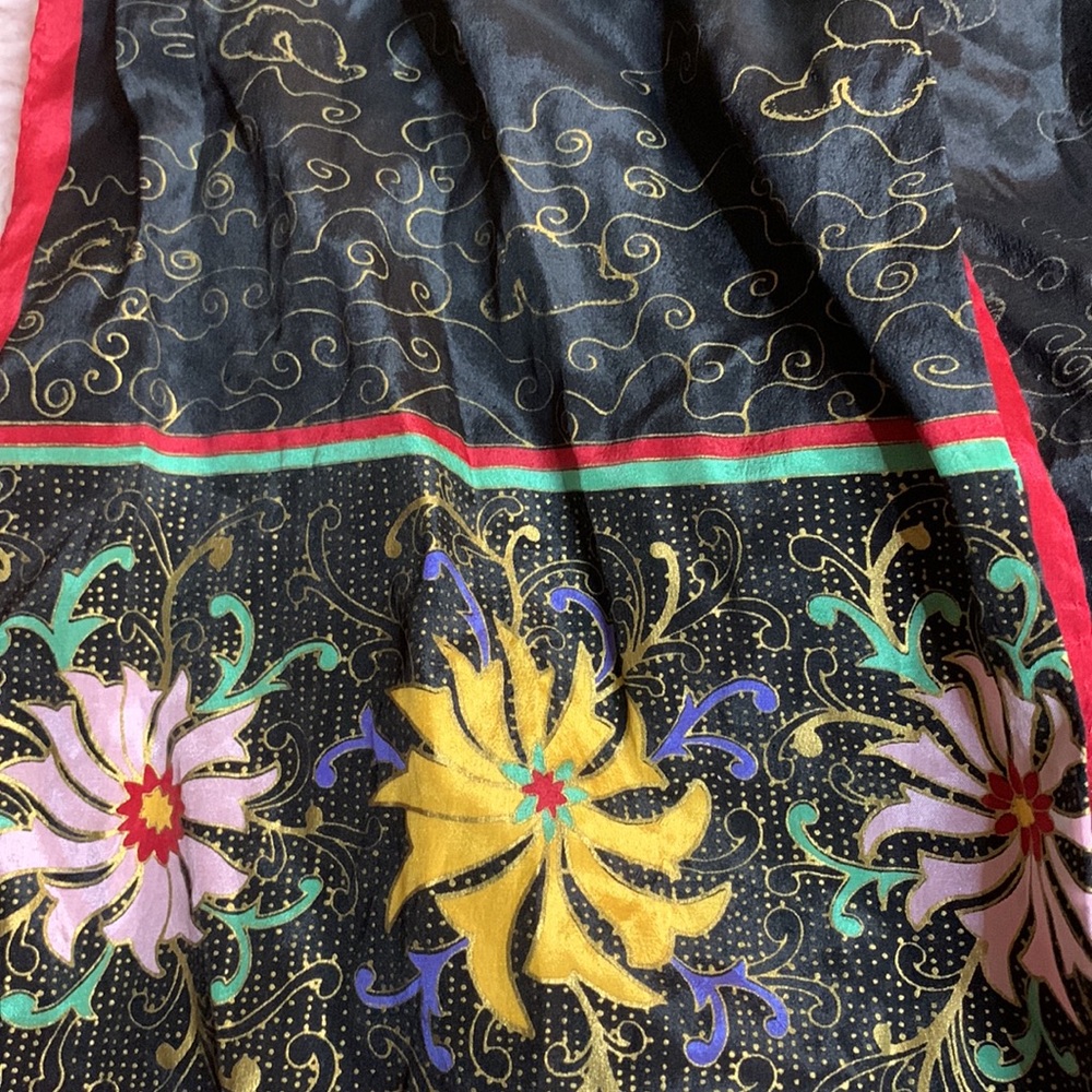 OSCAR de la RENTA Scarf - Picture 5 of 5